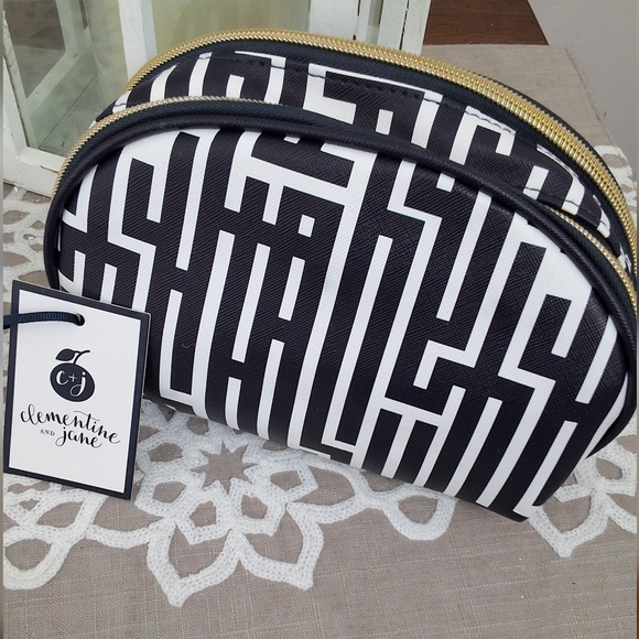 Clementine & Jane & E.L.F. NWT, Cosmetic Case & Travel Brushes - Picture 3 of 9